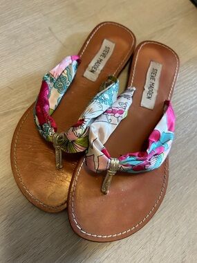 Steve Madden Floral Pink & Aqua Fabric Strap Leather Sandals